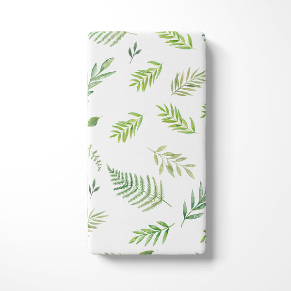 folhas no lençol de elástico berço e mini cama