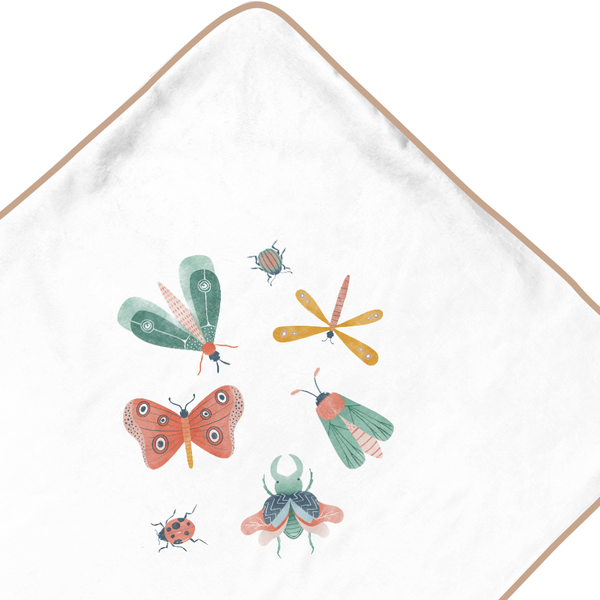 bebês insetos na toalha com capuz